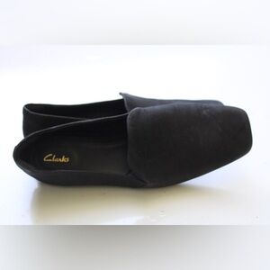 Clarks flats